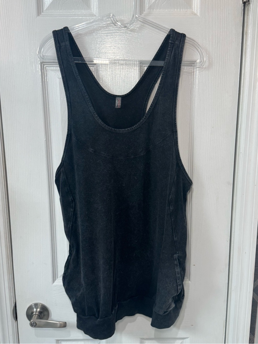 π Free People Washed Black Charcoal Racerback Tank Top with pockets π - Picture 15 of 15